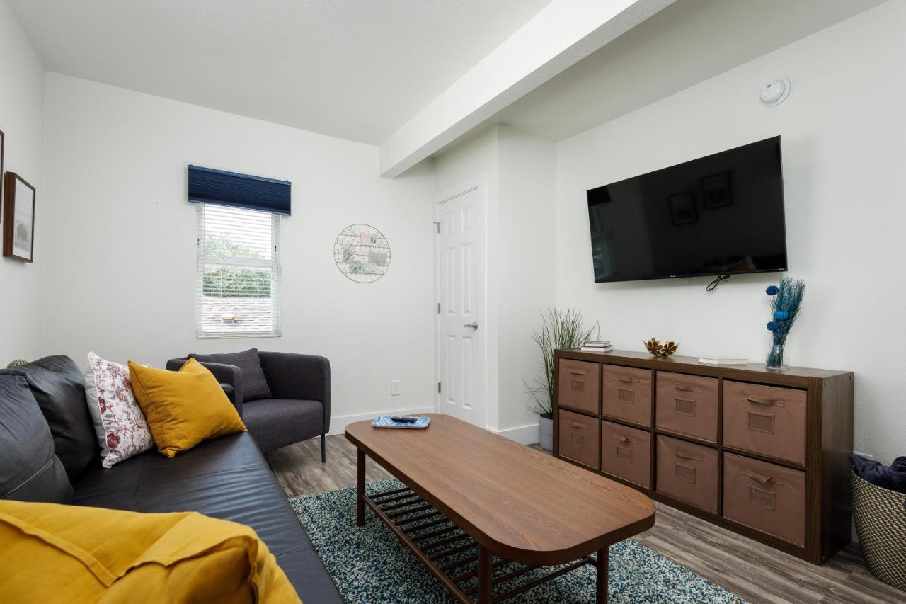 735 W 10Th St Dallas Dış mekan fotoğraf